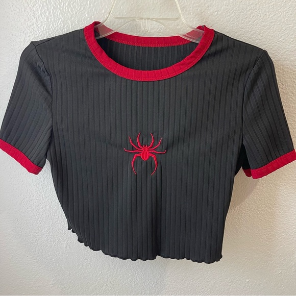 Red Spider Black Crop Top Super Stretchy and Soft - Picture 8 of 9